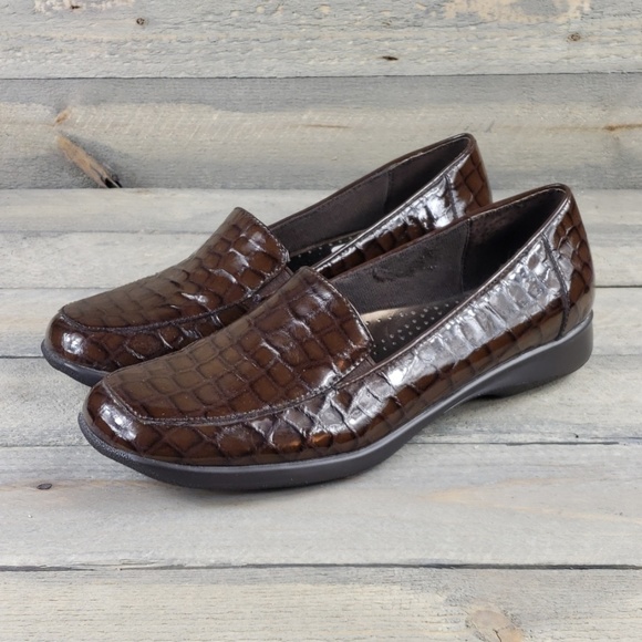 Trotters Women's Brown Leather Slip Ons sz 6.5m - Picture 2 of 8
